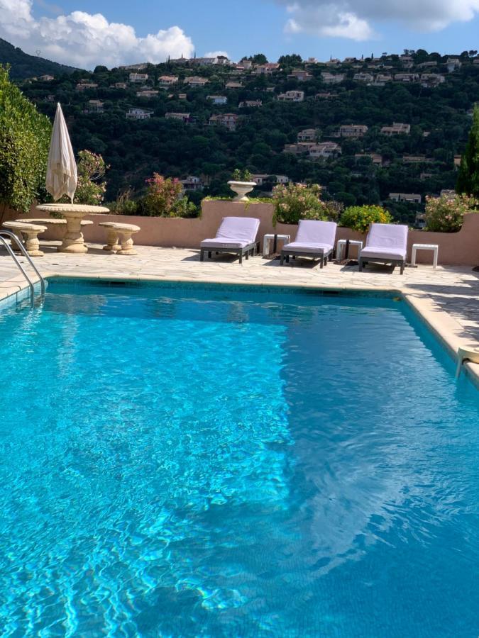 Rez-De Villa Piscine Cavalaire-sur-Mer Dış mekan fotoğraf